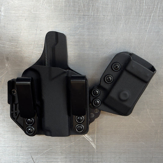 The Handmaiden Holster for Sig P365